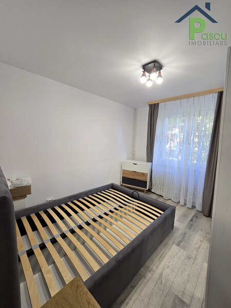 Brancoveanu, metrou, str. Padesu, 3 camere decomandat, mobilat modern